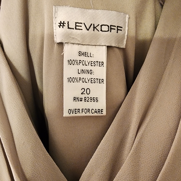 EUC Bridesmaids Dress - Light grey - Picture 2 of 6